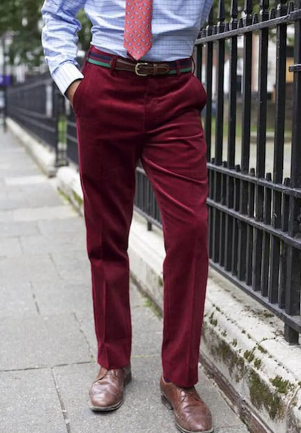 Men's Corduroy Pants Casual Classic-Fit Pleated Front Straight Cord Pants Trouser