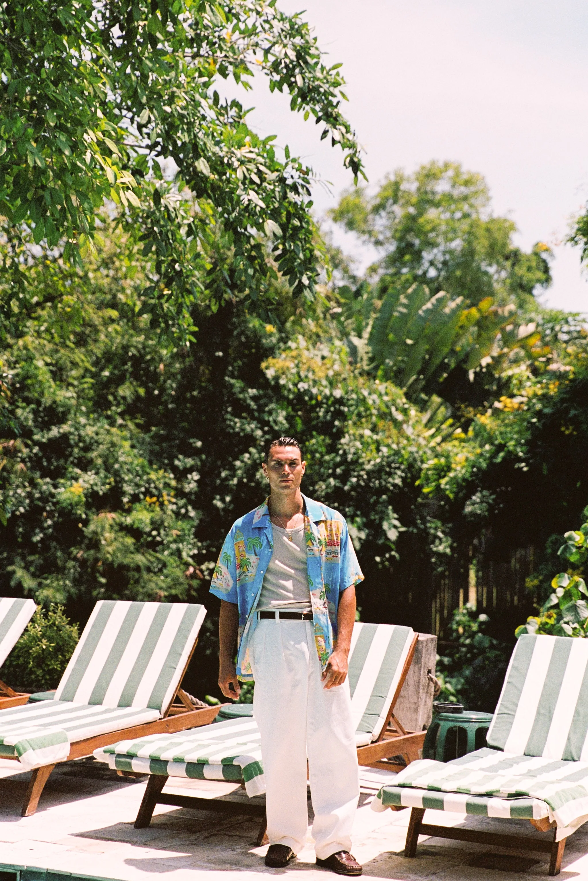 SOMETHING VERY SPECIAL - Hotel Special Resort Shirt - Sky Blue