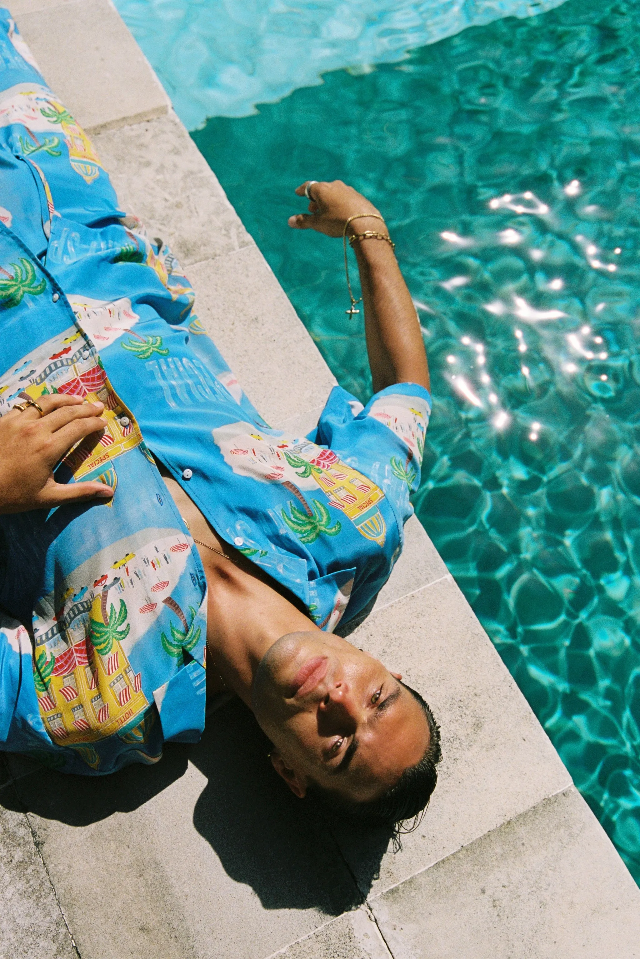 SOMETHING VERY SPECIAL - Hotel Special Resort Shirt - Sky Blue